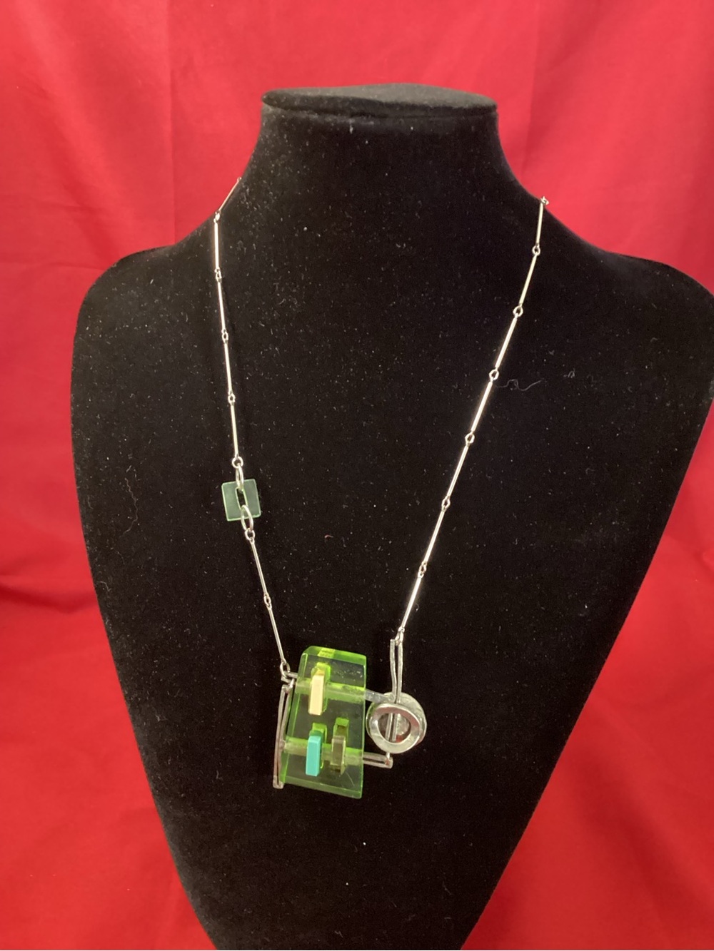 Green Modern Acrylic Pendant Necklace